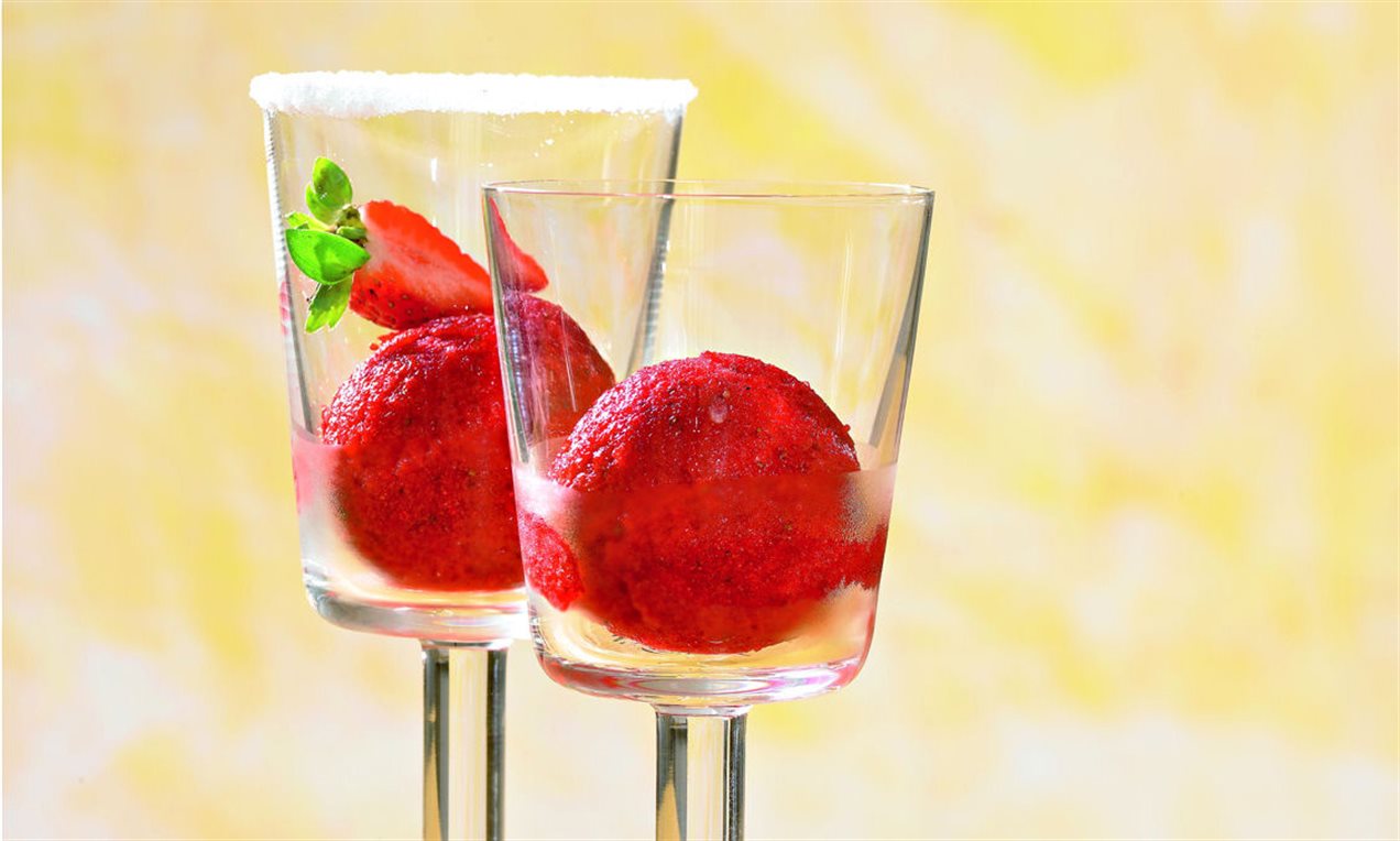 Erdbeersorbet Rezept | Dr. Oetker