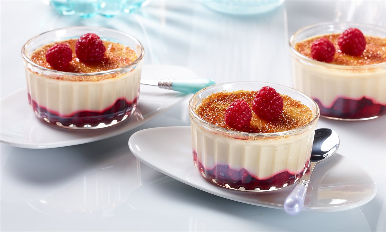 Crème Brûlée Mit Himbeeren Rezept Dr Oetker 