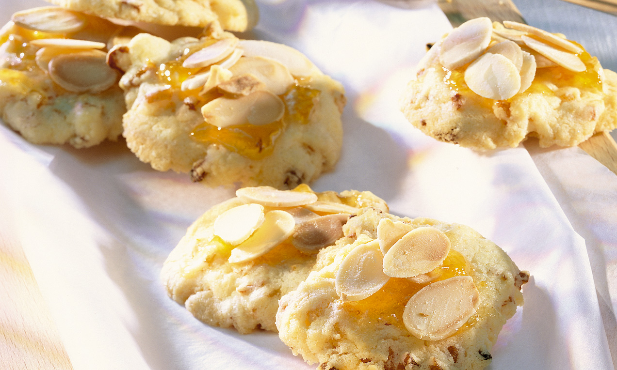Aprikosen-Mandel-Guetzli Rezept | Dr. Oetker