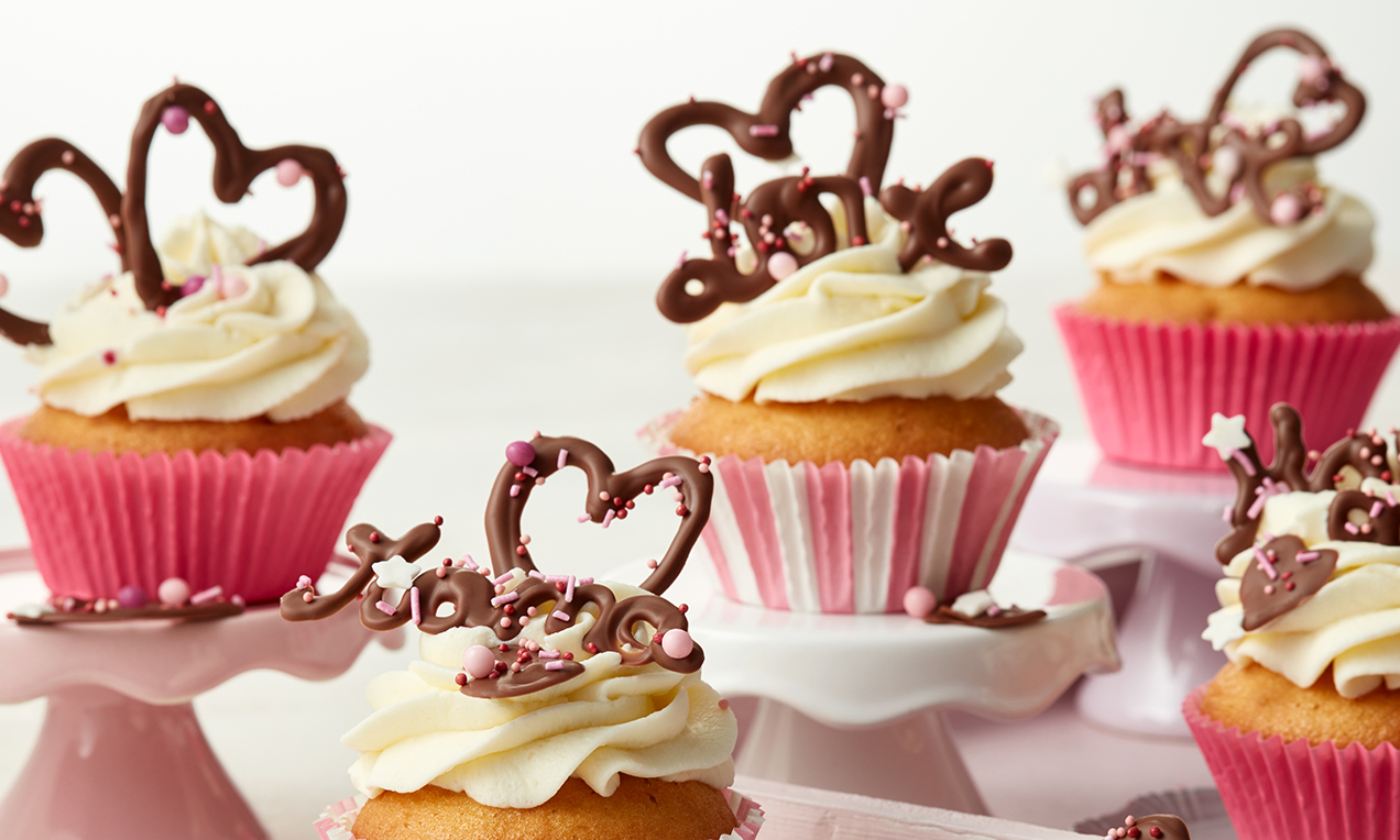 Picture - Überraschungs-Cupcakes zum Muttertag 6556 ausschnitt deko 3