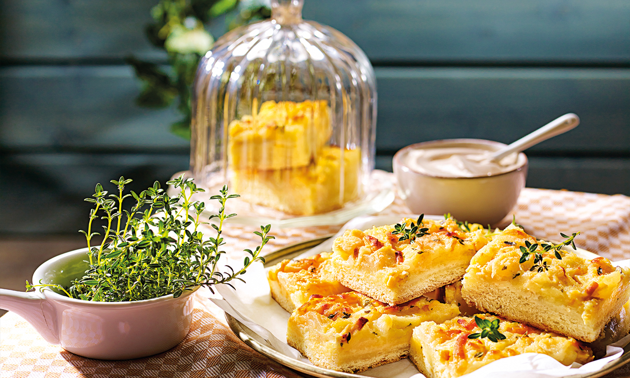 Pikanter Obstkuchen mit Cheddar Rezept | Dr. Oetker