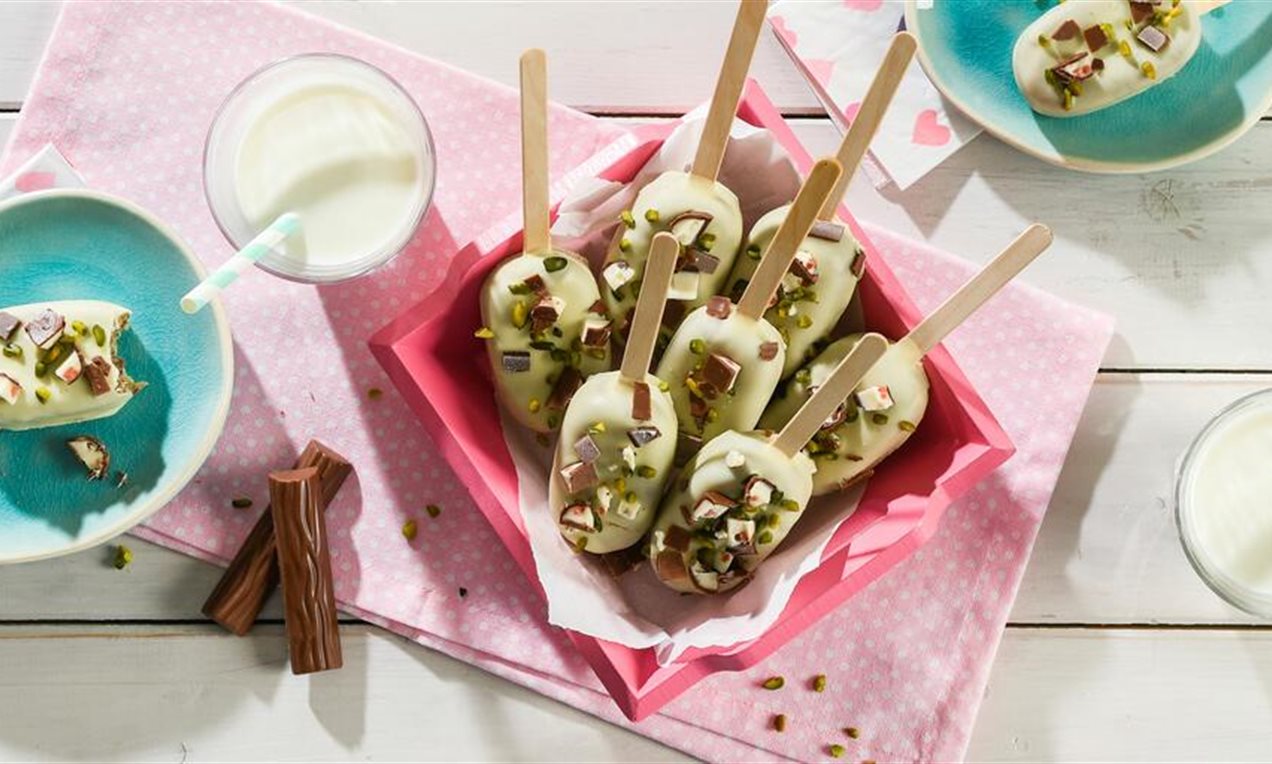 Yogurette® Cakesicles Rezept Dr. Oetker