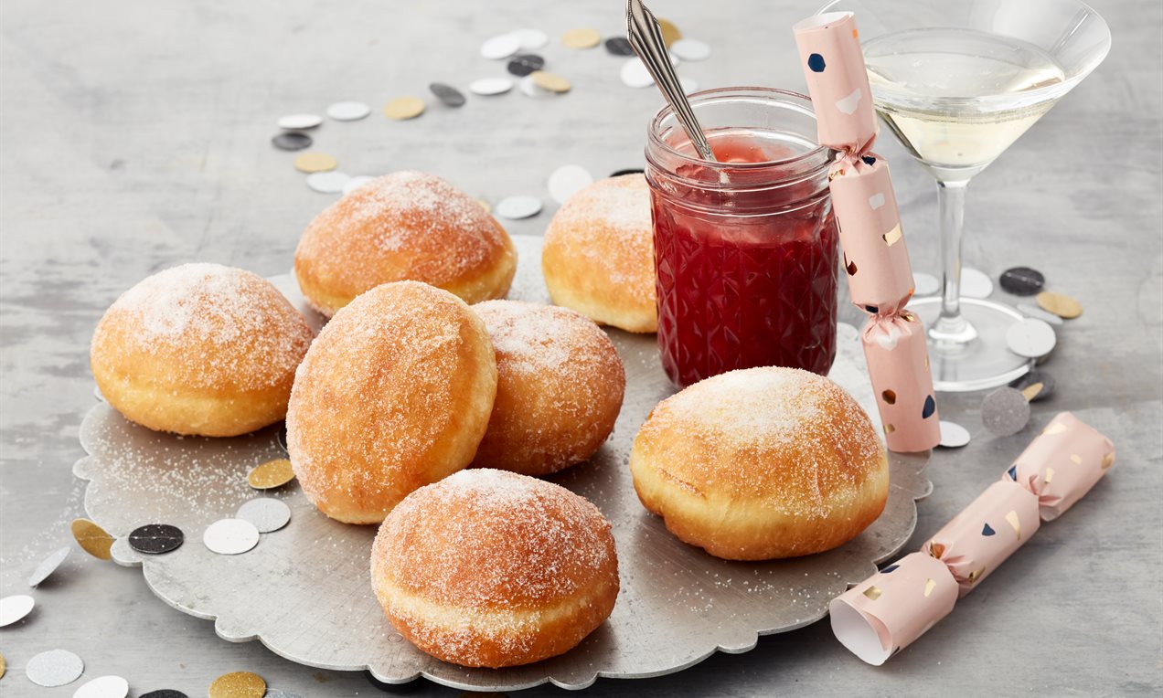 Berliner mit feiner Konfitüre Rezept | Dr. Oetker