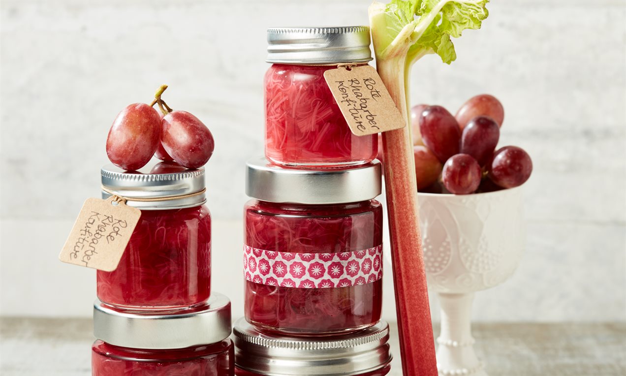 Rhabarber-Trauben-Konfitüre Rezept | Dr. Oetker